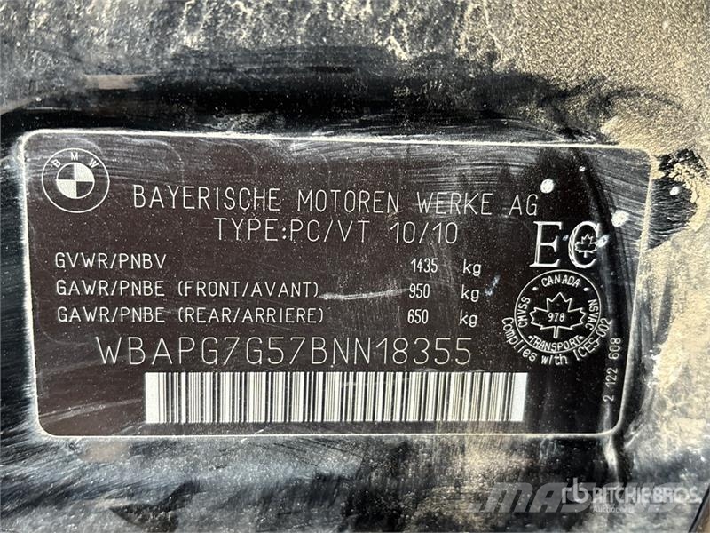 BMW 323i Automobile 自動車