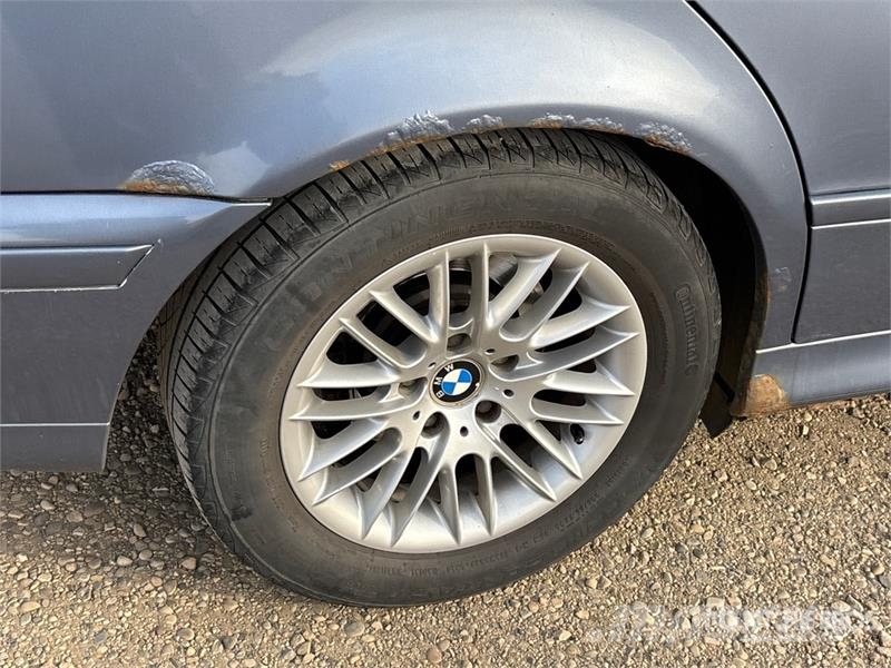 BMW 530i Automobile Coches