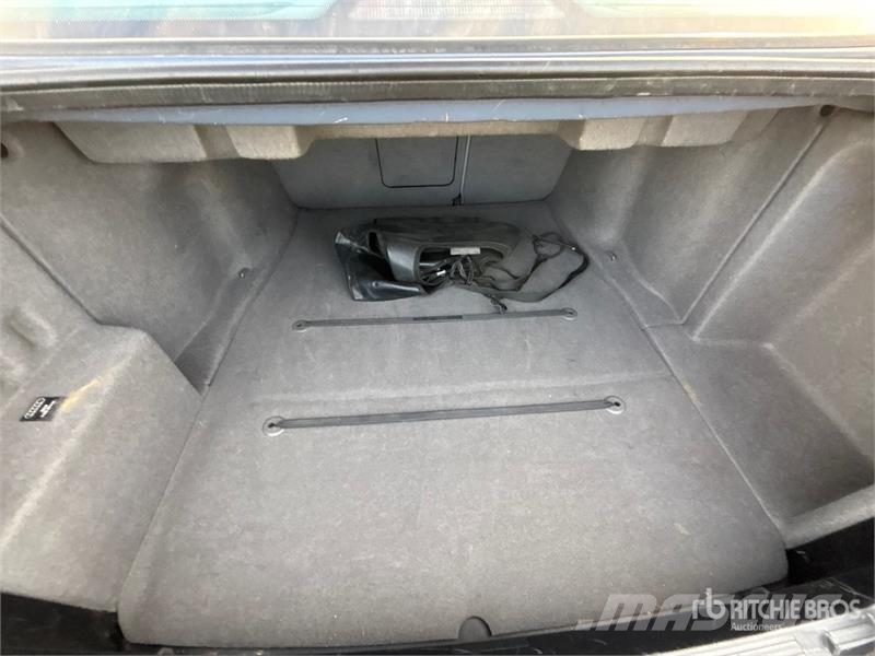 BMW 530i Automobile Coches