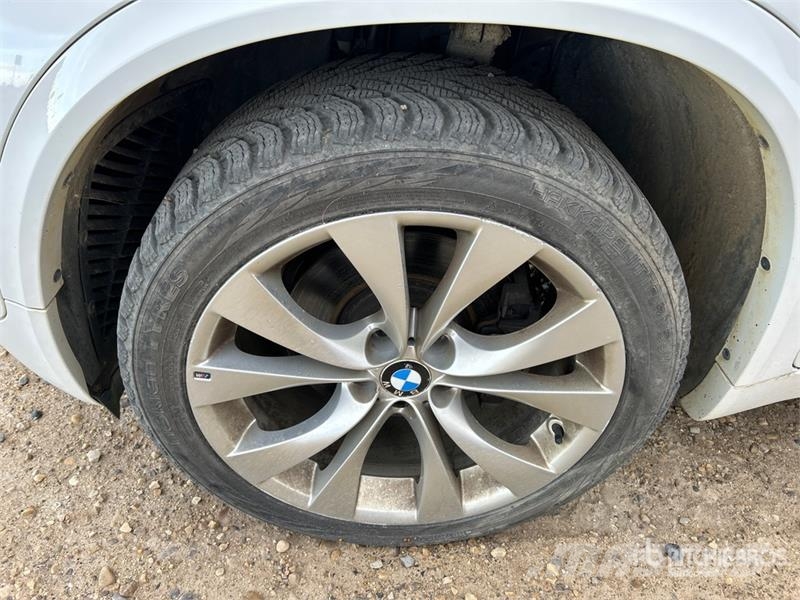 BMW X5 Automobili