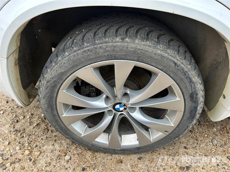 BMW X5 Automobili