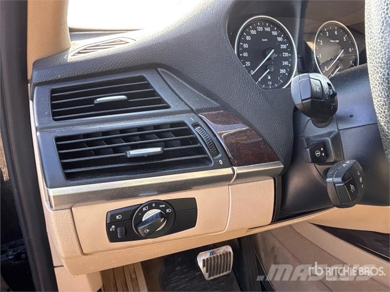 BMW X5 Biler