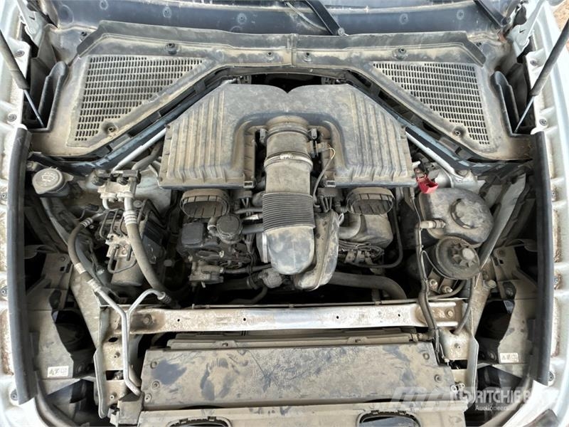 BMW X5 Automobili