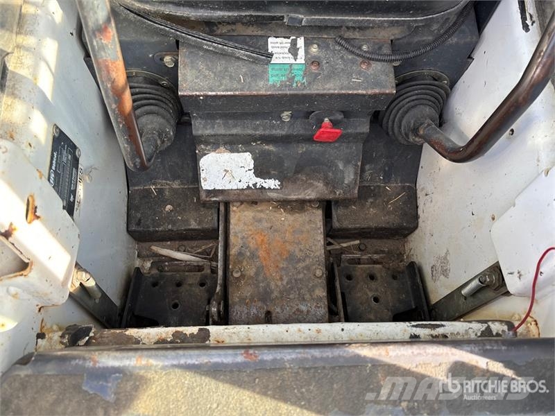 Bobcat 463 Kompaktrakodók