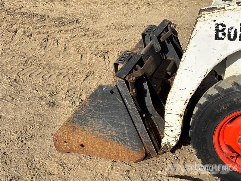 Bobcat 463 Kompaktrakodók