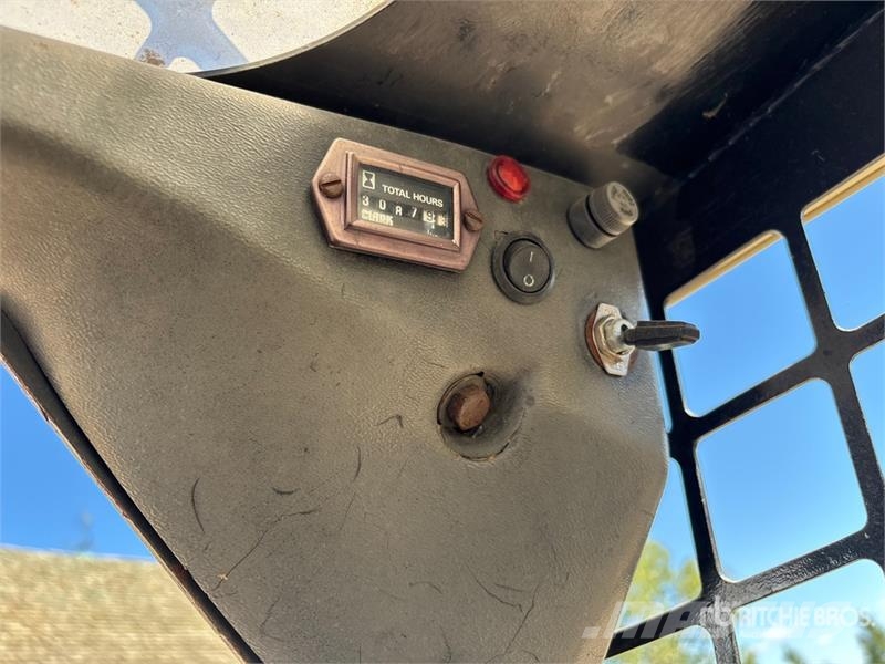 Bobcat 530 Skid steer loaders