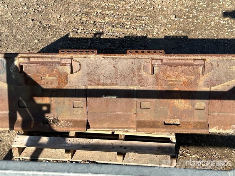 Bobcat 73 in Bucket مكونات أخرى