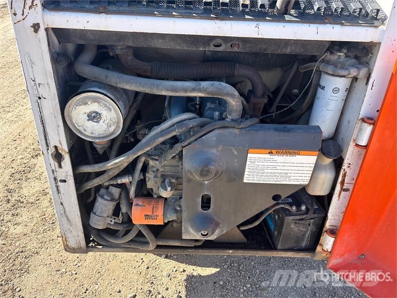 Bobcat 743B Kompaktlader