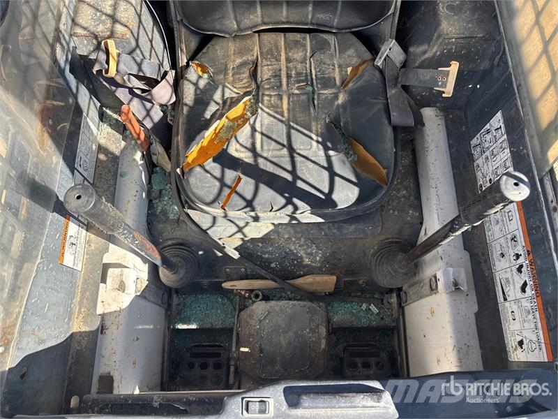 Bobcat 743B Kompaktlader
