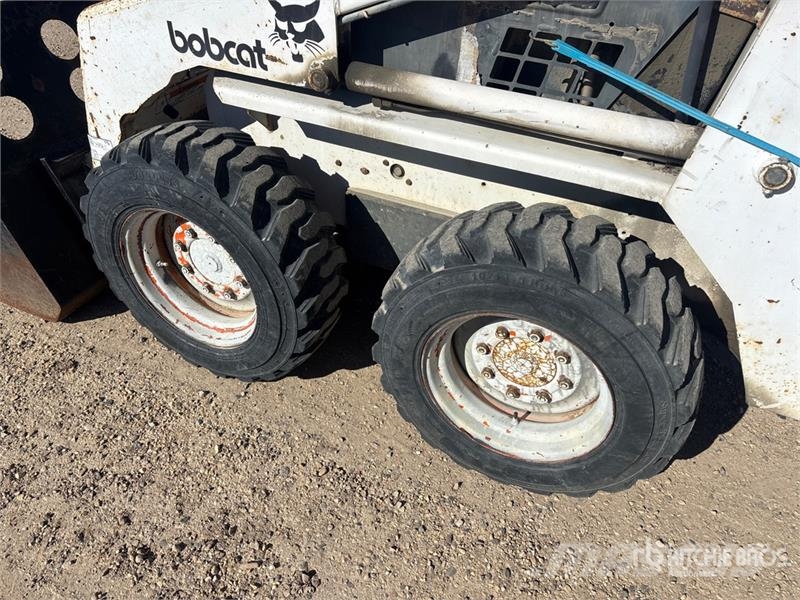 Bobcat 743B Kompaktlader