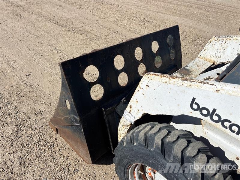 Bobcat 743B Kompaktlader