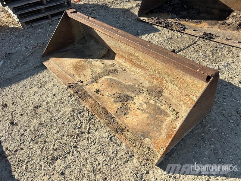 Bobcat 76 in Skid Steer Bucket - Fits Bobcat 5600 Kanalak