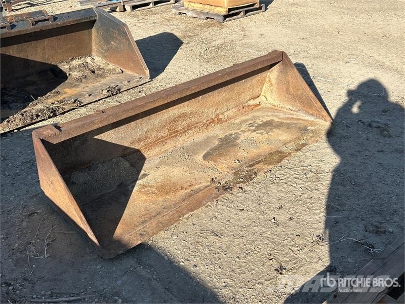 Bobcat 76 in Skid Steer Bucket - Fits Bobcat 5600 Kanalak