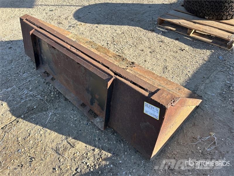Bobcat 76 in Skid Steer Bucket - Fits Bobcat 5600 Kanalak