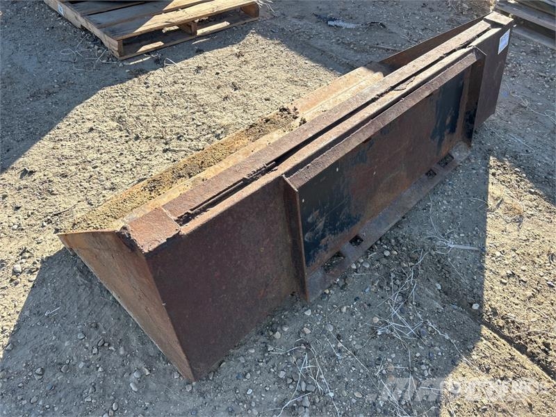 Bobcat 76 in Skid Steer Bucket - Fits Bobcat 5600 Kanalak