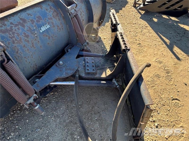 Bobcat 96 in Skid Steer Snow Blade مكونات أخرى