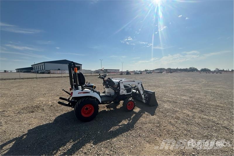 Bobcat CT1025 4WD Utility Tractor Tractores compactos