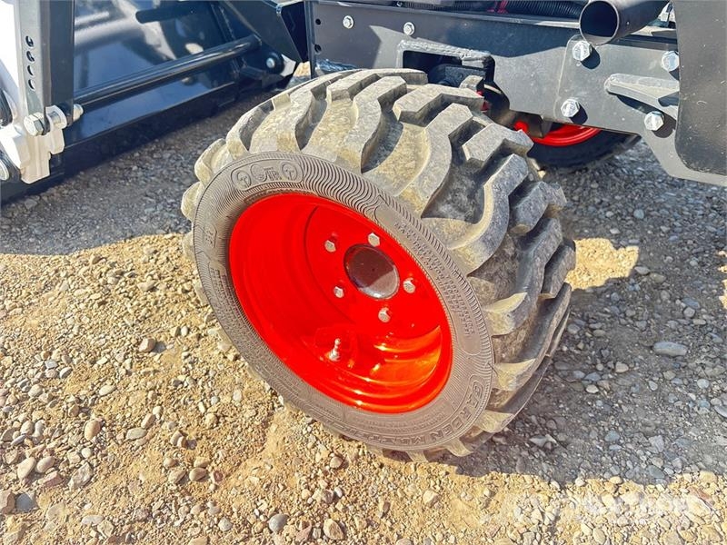 Bobcat CT1025 4WD Utility Tractor Compacttrekkers