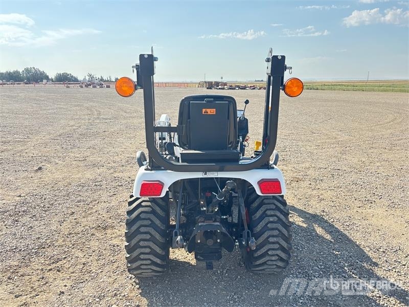 Bobcat CT1025 4WD Utility Tractor Compacttrekkers