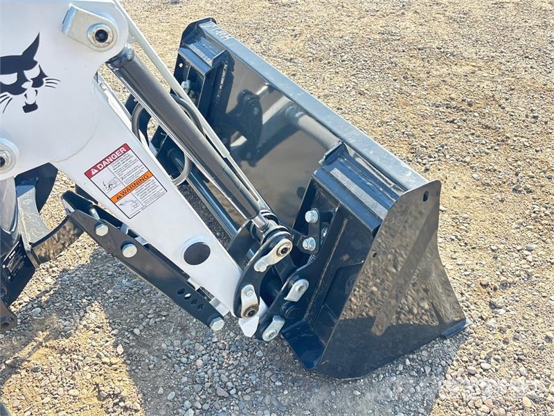 Bobcat CT1025 4WD Utility Tractor Compacttrekkers