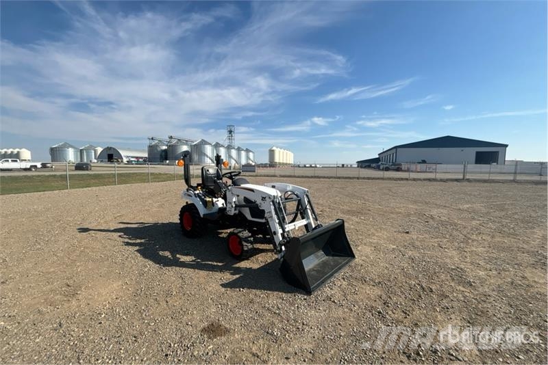 Bobcat CT1025 4WD Utility Tractor Tractores compactos