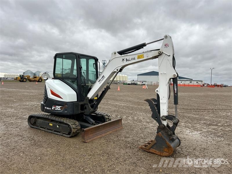 Bobcat E35I Mini bagri <7t