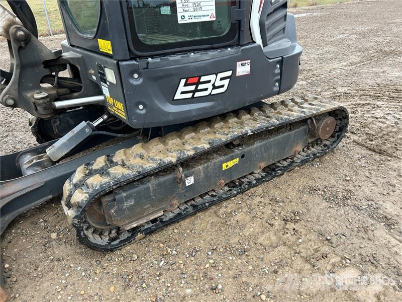 Bobcat E35I حفارات صغيرة أقل من 7 طن (حفارات صغيرة)