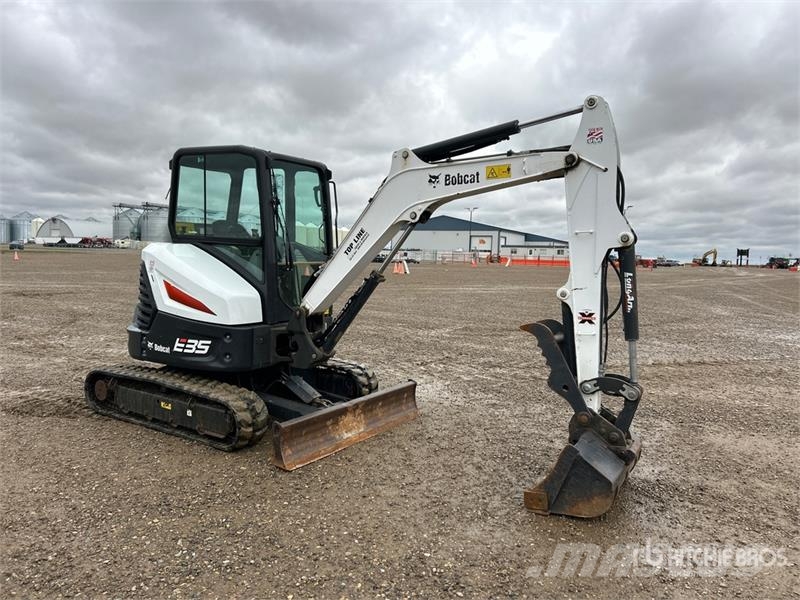Bobcat E35I حفارات صغيرة أقل من 7 طن (حفارات صغيرة)