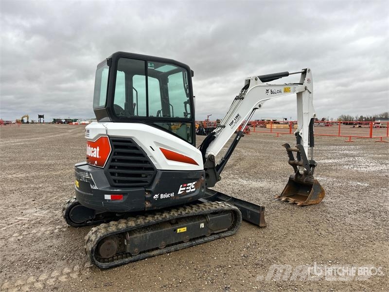 Bobcat E35I Mini bagri <7t
