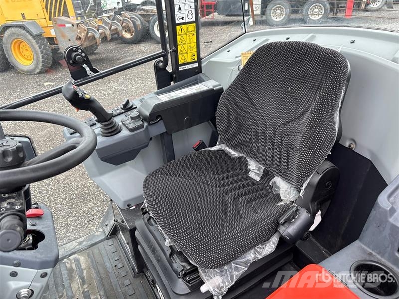 Bobcat L85 Wheel Loader Utovarivači na kotačima