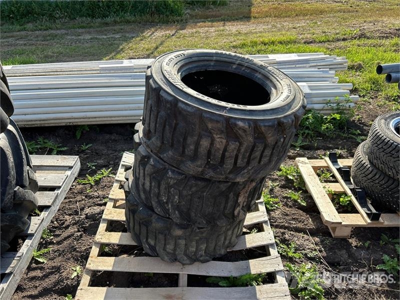 Bobcat of (3) Bobcat 31x12-15.6 Tires Ruedas