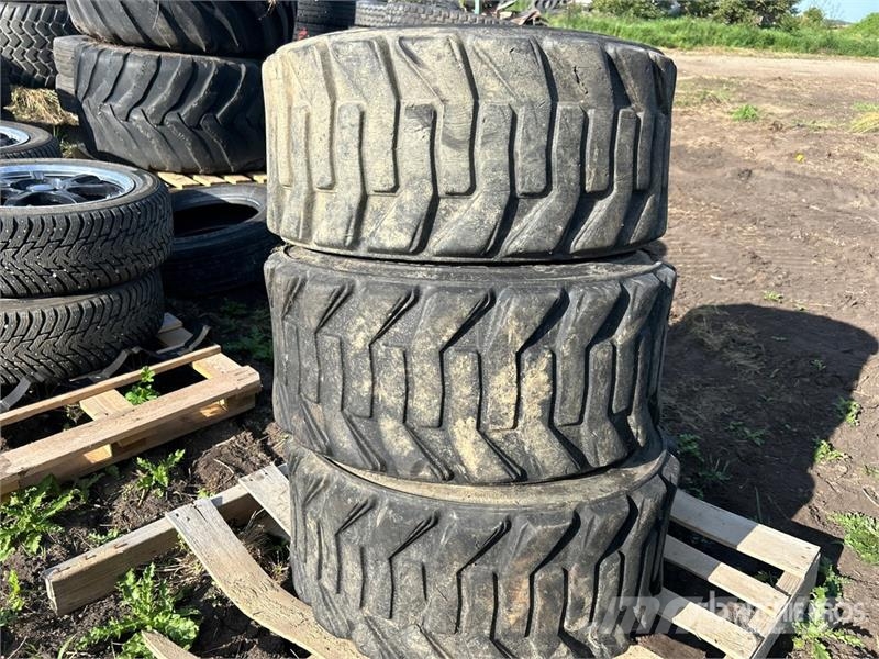 Bobcat of (3) Bobcat 31x12-15.6 Tires Ruedas