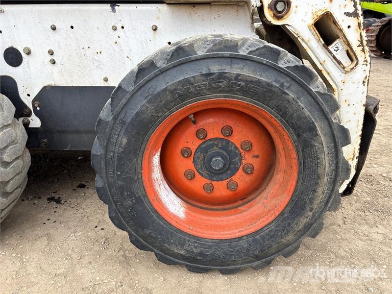 Bobcat S185 Мини-погрузчики