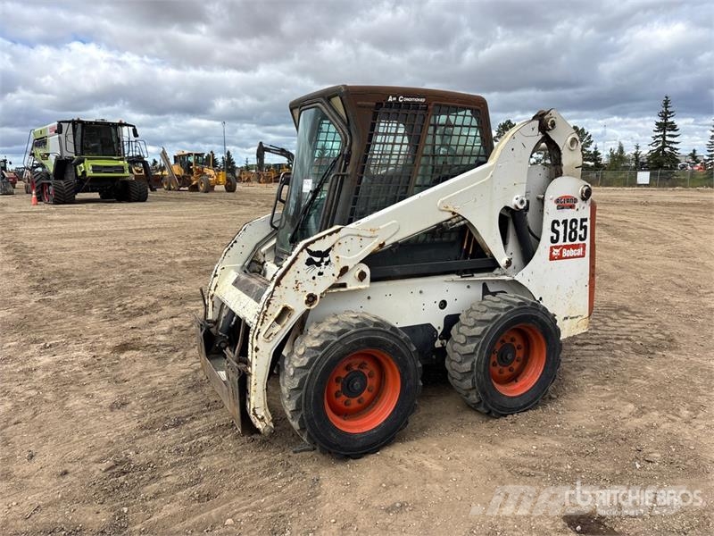 Bobcat S185 Мини-погрузчики