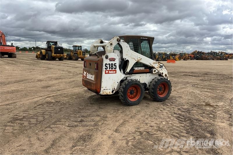 Bobcat S185 Мини-погрузчики