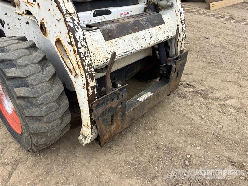 Bobcat S185 Мини-погрузчики