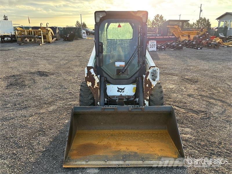 Bobcat S510 لوادر انزلاقية التوجيه