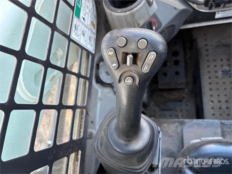 Bobcat S510 لوادر انزلاقية التوجيه