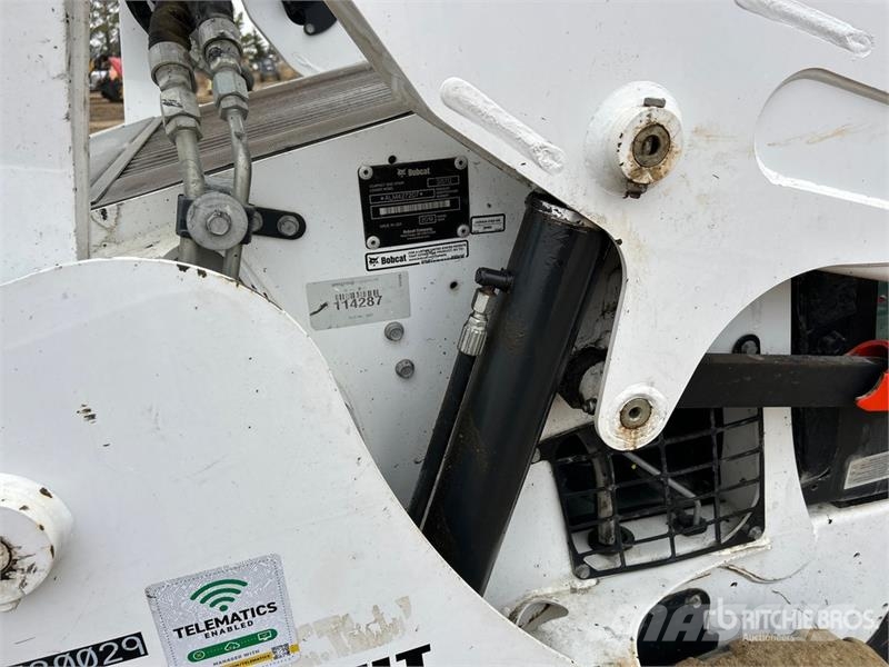 Bobcat S570 Міні-навантажувачі