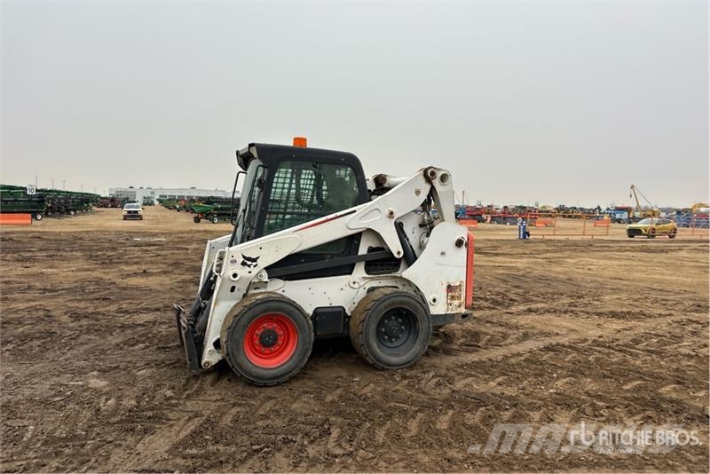Bobcat S650 Міні-навантажувачі