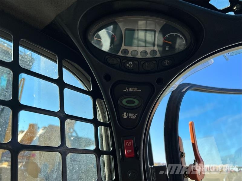 Bobcat S650 لوادر انزلاقية التوجيه