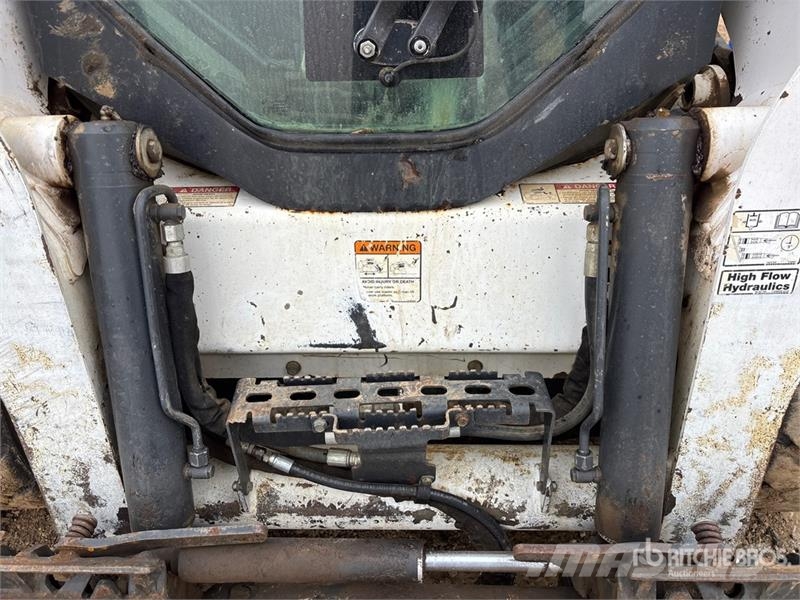 Bobcat S650 Міні-навантажувачі