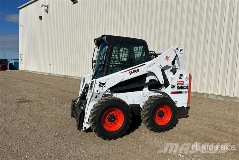 Bobcat S650 لوادر انزلاقية التوجيه