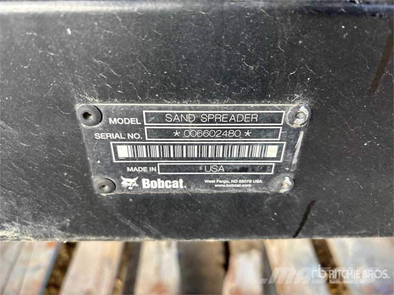 Bobcat SP12 4 ft x 5 ft 4 in Sander - Fits Bobcat 5600 Sonstige Baumaschinen