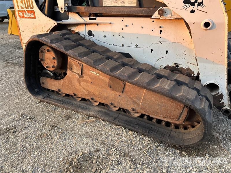 Bobcat T300 Kompaktrakodók