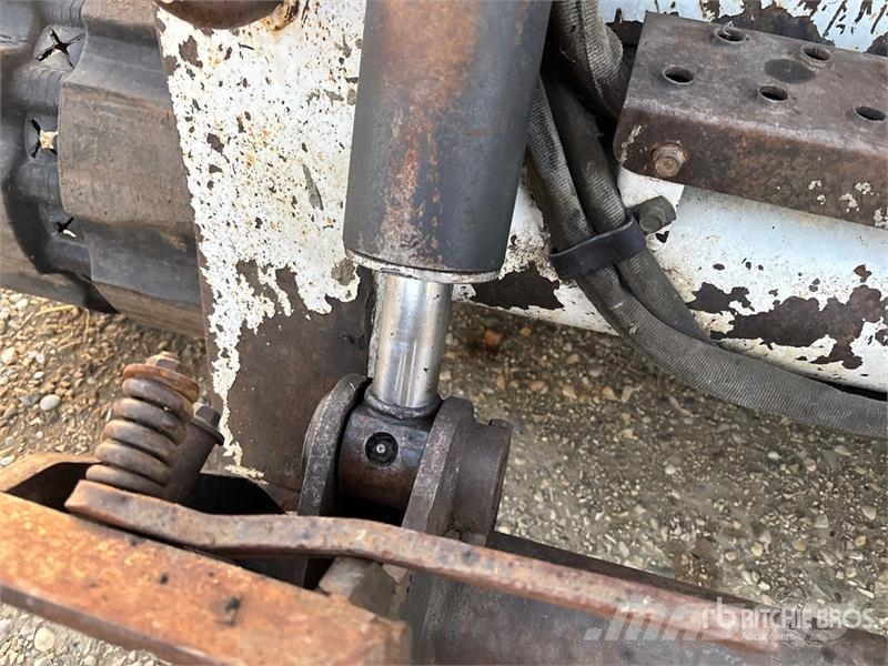 Bobcat T300 Kompaktrakodók