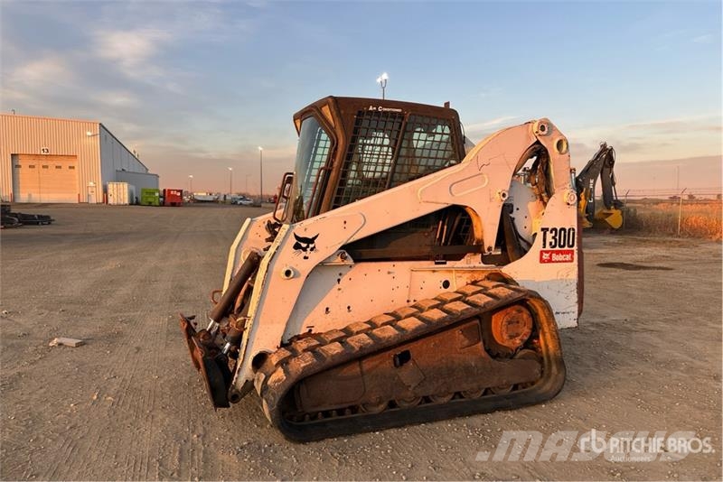 Bobcat T300 Kompaktrakodók