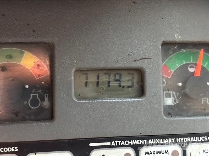 Bobcat T300 Kompaktrakodók