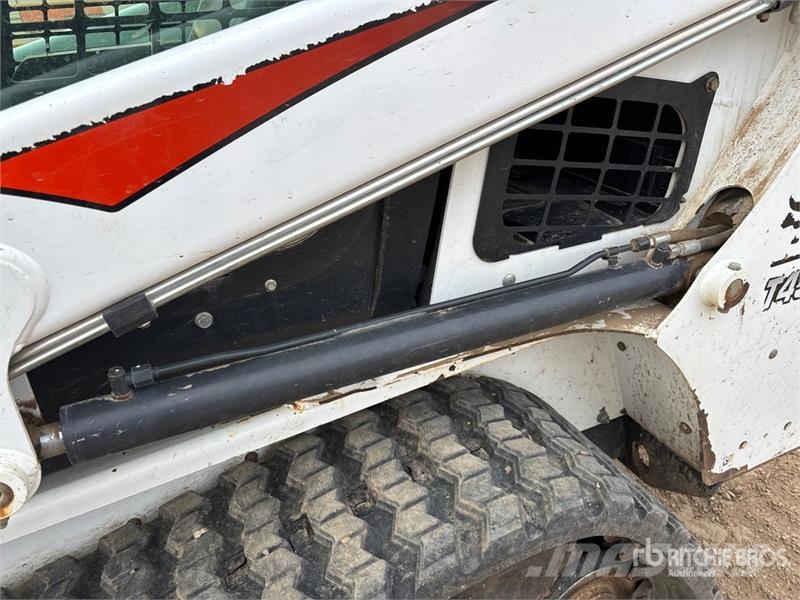 Bobcat T450 Kompaktrakodók