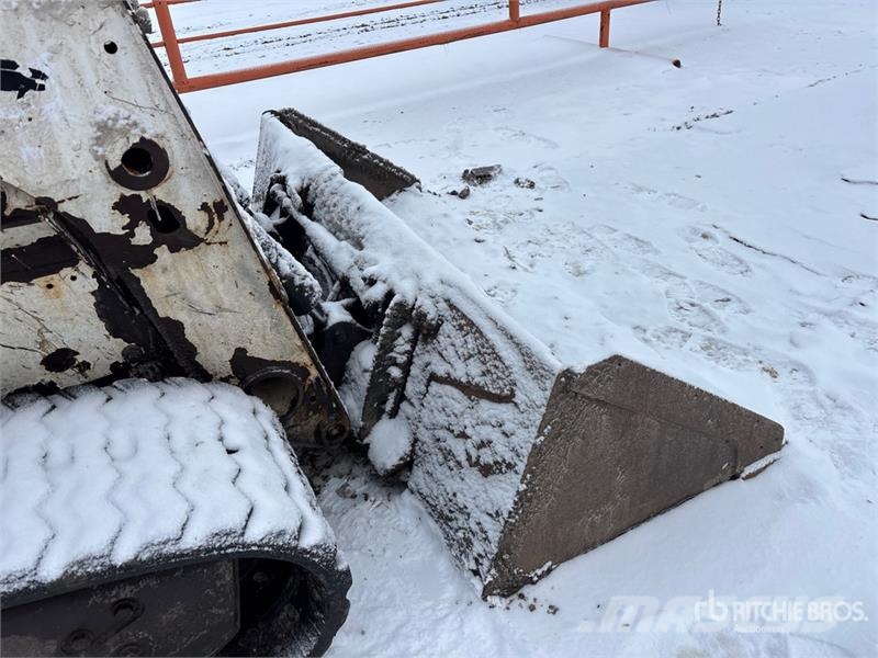 Bobcat T650 Мини-погрузчики